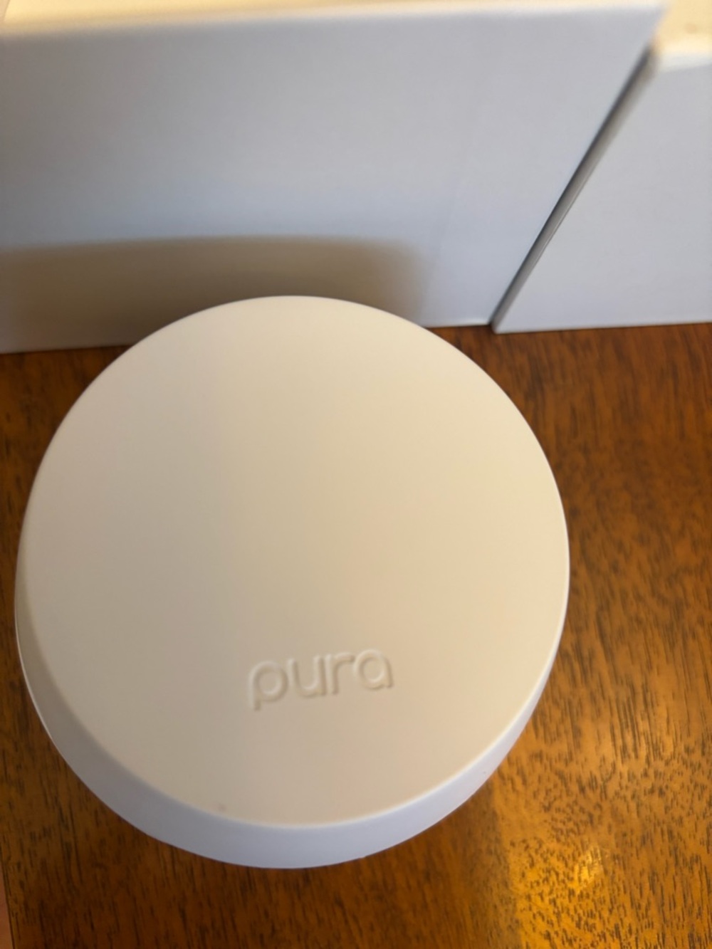 Pur White Wireless Smart Fragrance Hub
